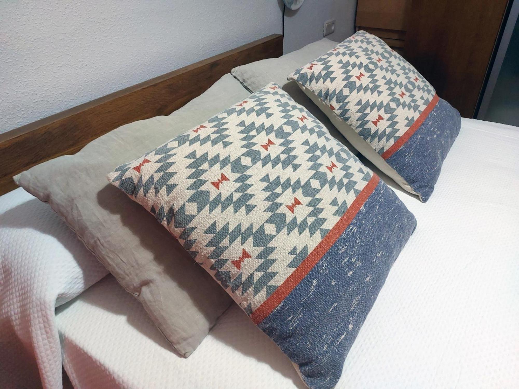 Apartamentos San Salvador Parking Gratis เมรีดา ภายนอก รูปภาพ